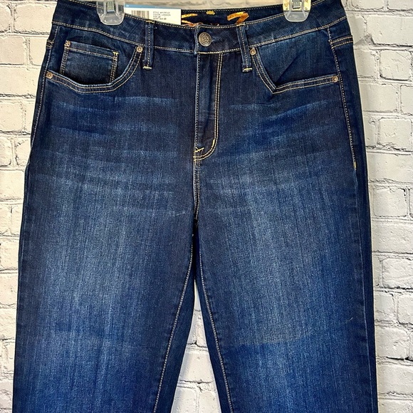 NWT Womens Seven7 Stretch Straight Crop Jeans Sz 10 - Picture 2 of 9